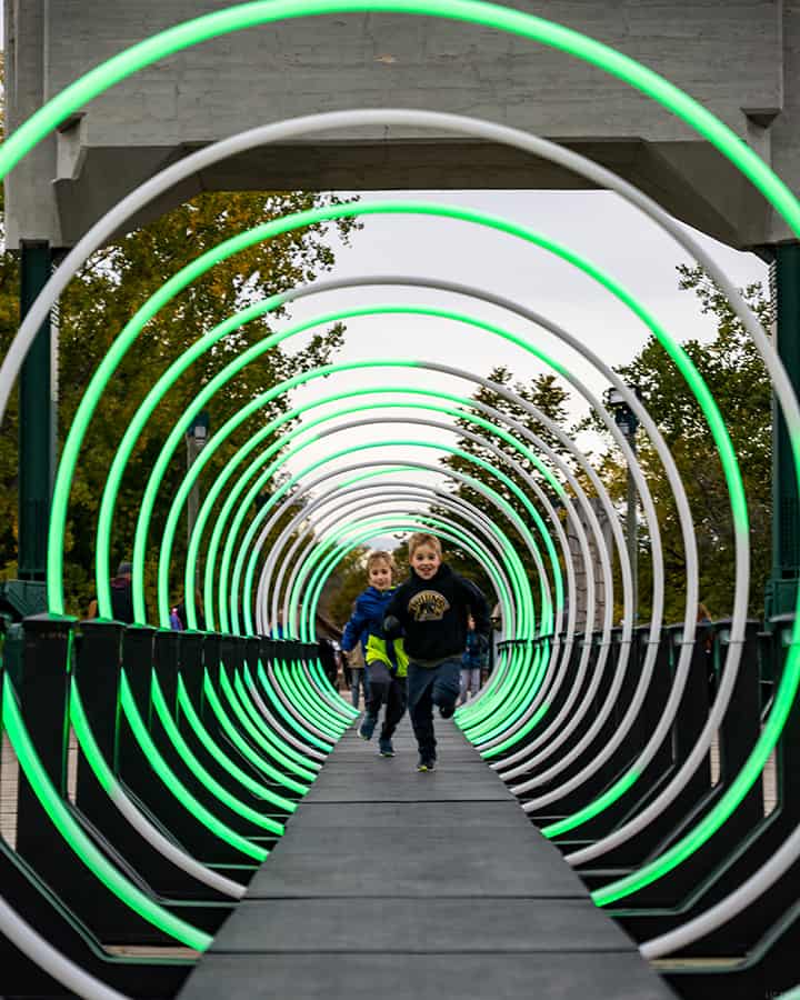 Nuit Blanche, Winnipeg, Canada Liz Tran - Winnipeg Arts Council